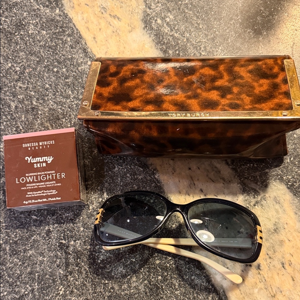 Tory Burch Black & Cream Oversized Sunglasses